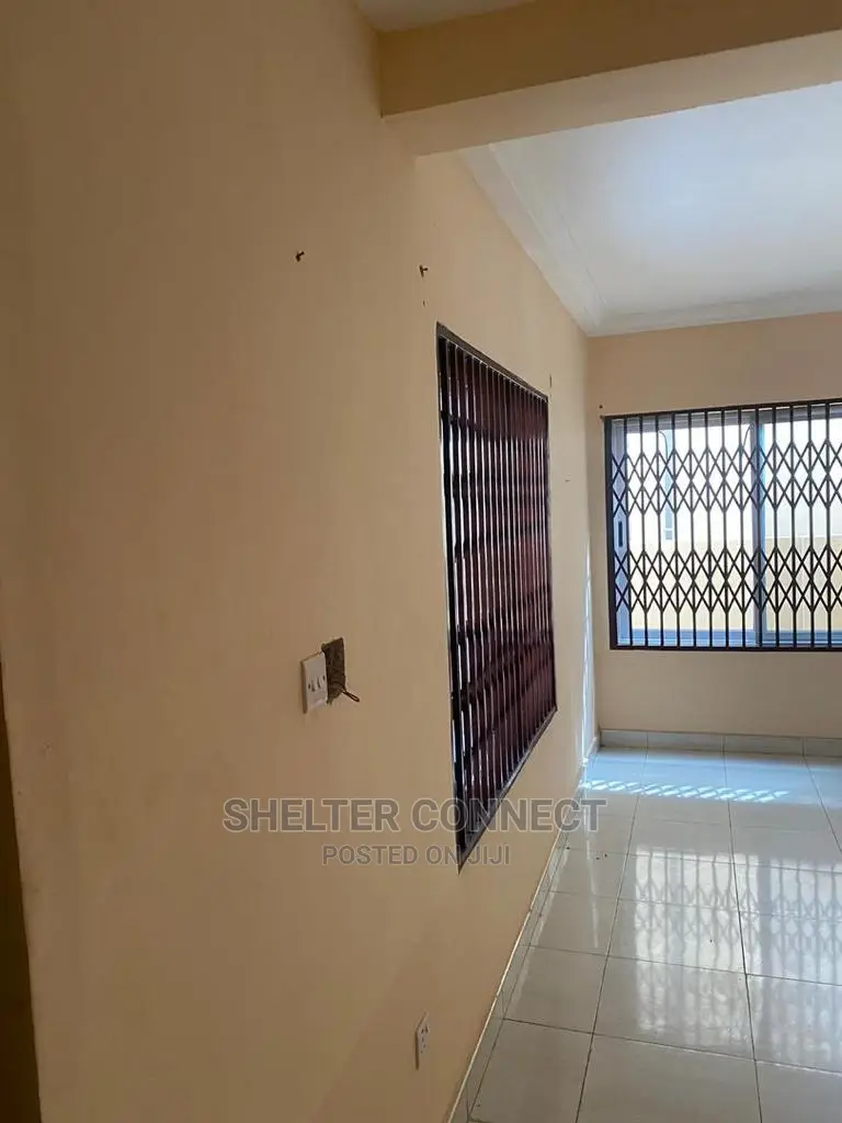 3bdrm Duplex in Abokobi for rent in Abokobi