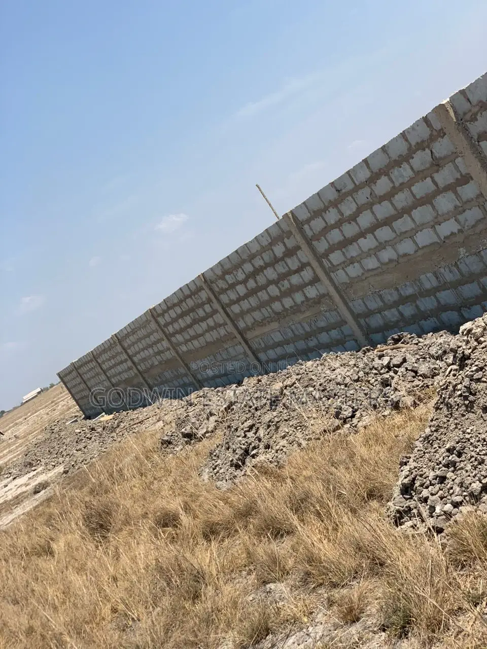 Invest in Genuine Lands. Avoid Bonds! in Tema Metropolitan