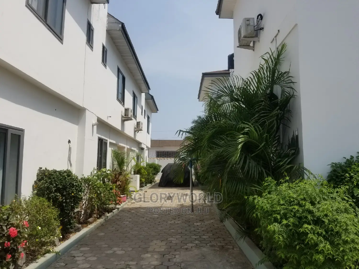Furnished 2bdrm Apartment in Labone for rent in Labone