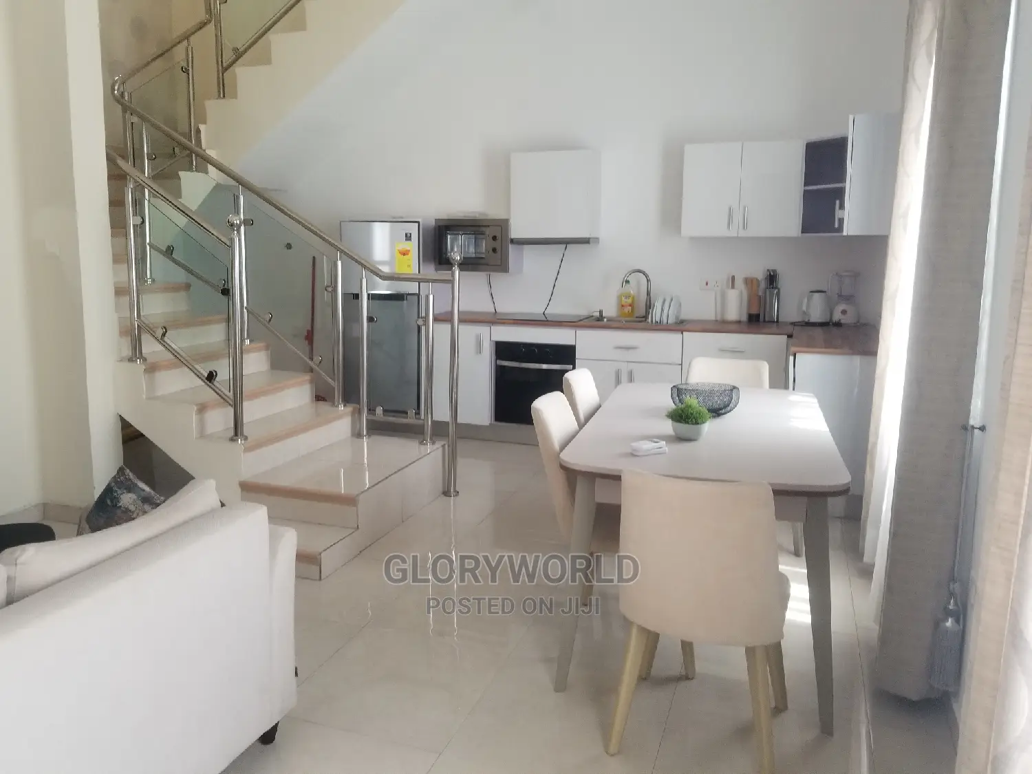 Furnished 2bdrm Apartment in Labone for rent in Labone