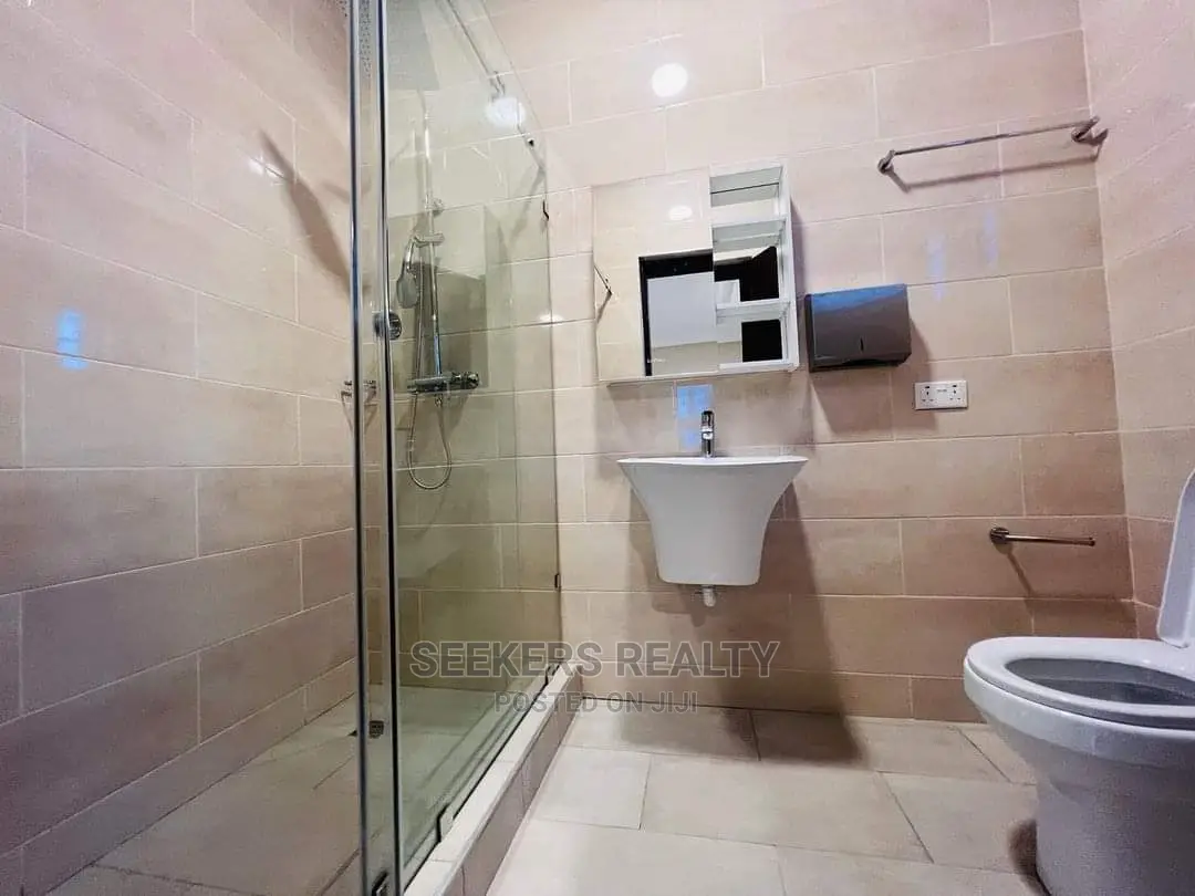 4bdrm House in Seekers Realty, Lake Side Estate for Sale in Lake Side Estate