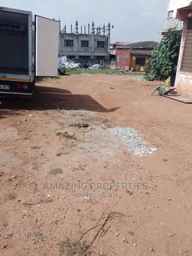 4 Plots of Land With a Building at Kotobabi in Kotobabi