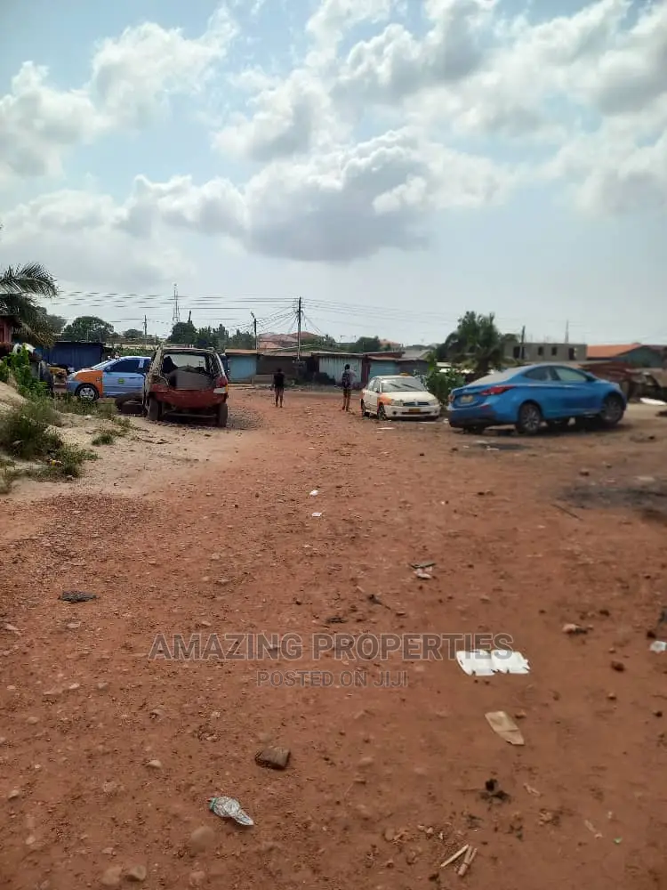 5 Plots of Commercial Along the Kwashieman Highway in Kwashieman