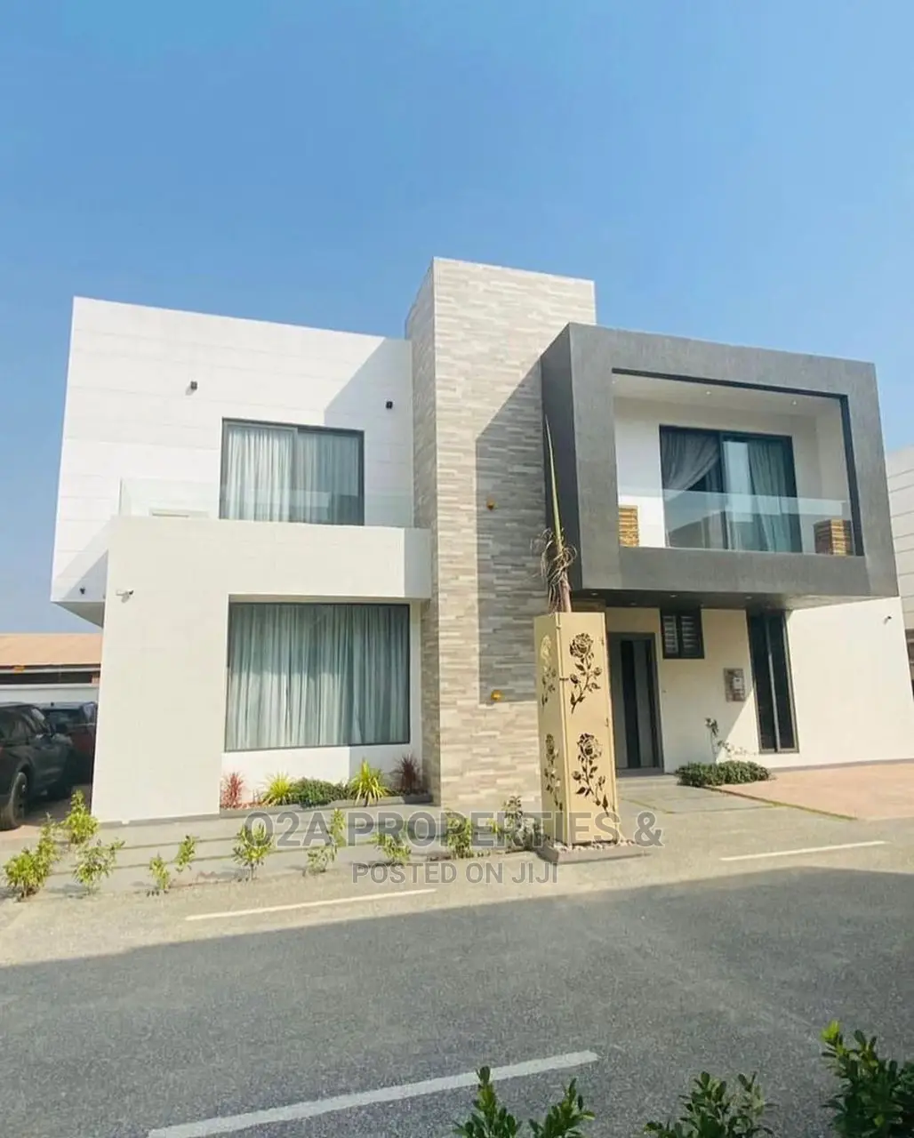 4bdrm House in School Junction for Sale in School Junction