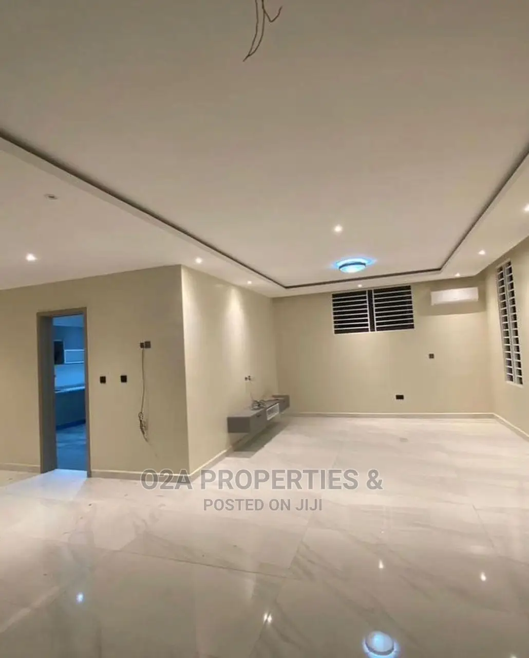 4bdrm House in School Junction for Sale in School Junction