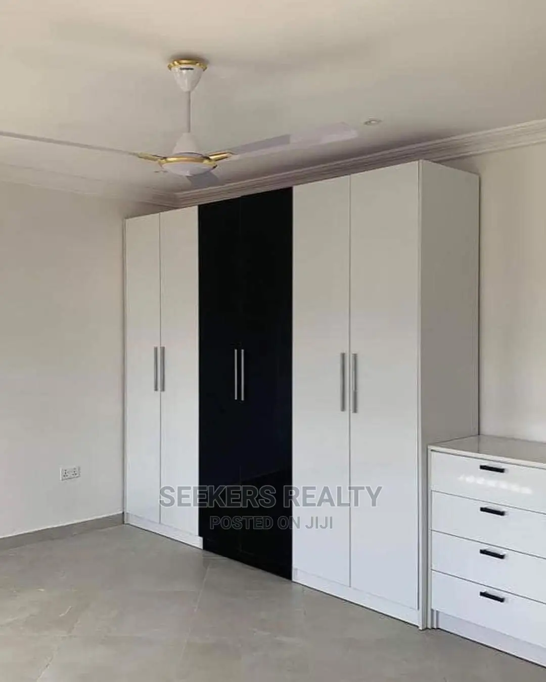 4bdrm Townhouse / Terrace in Seekers Realty, Haatso for Rent in Haatso