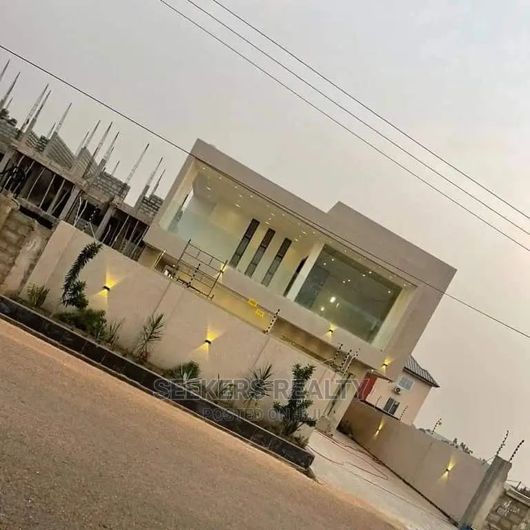 4bdrm House in Seekers Realty, Oyarifa for Sale in Oyarifa