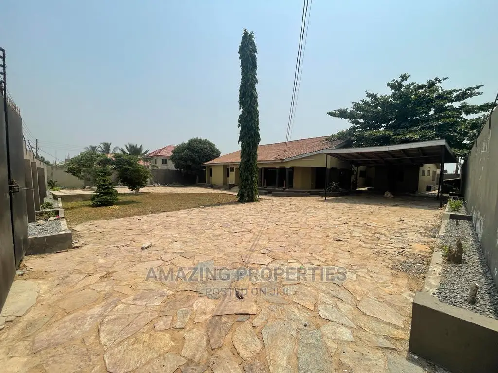 6 Plots of Land for Lease, 50 Years Kokomlemle in Kokomlemle