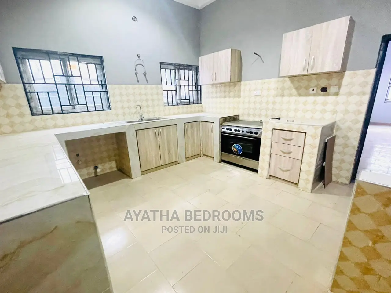 3bdrm Apartment in Ayathar Bedroom, Coca Cola for Rent in Coca Cola