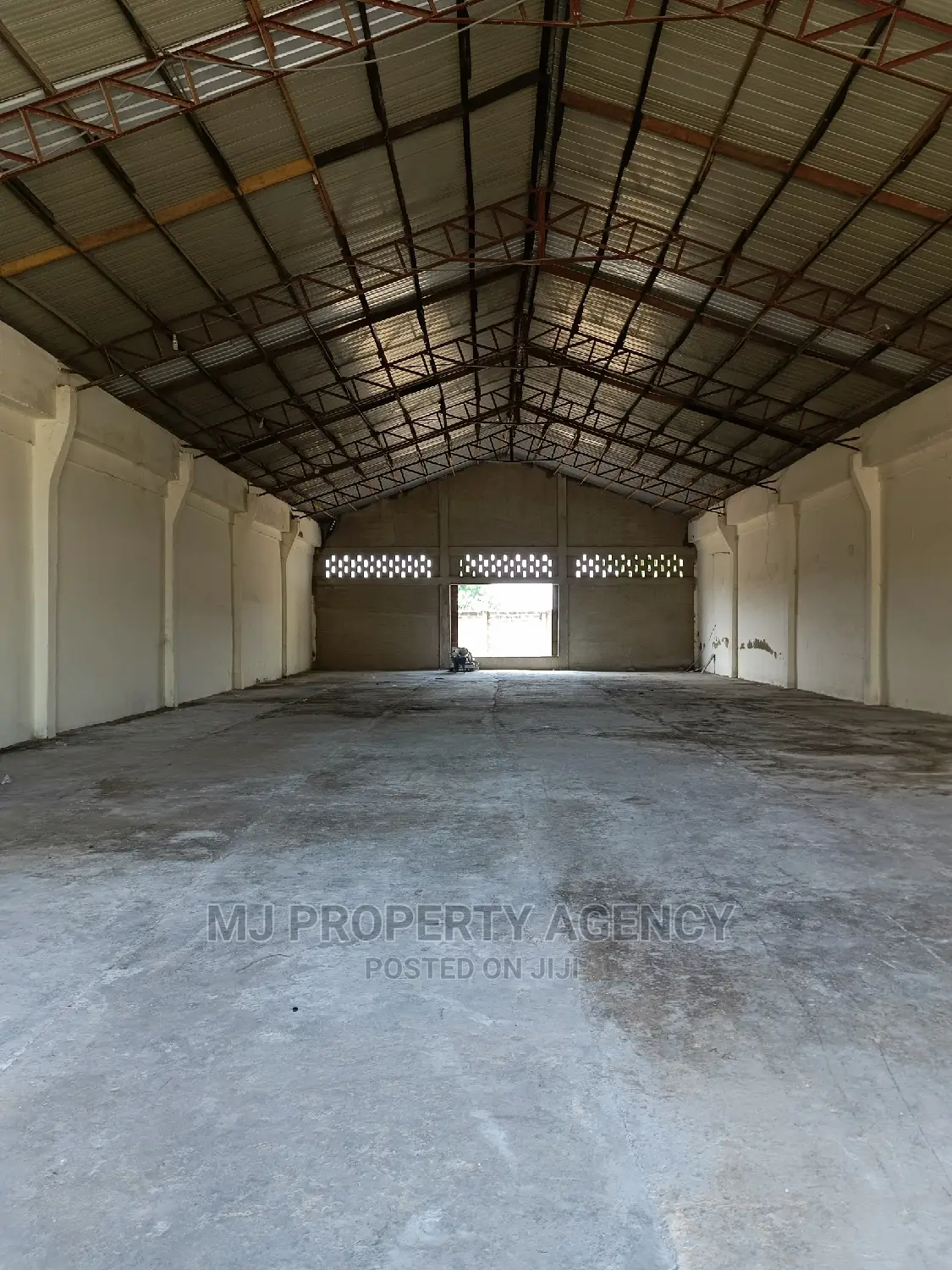450 SQM Warehouse at Tema Industrial Area in Tema Metropolitan