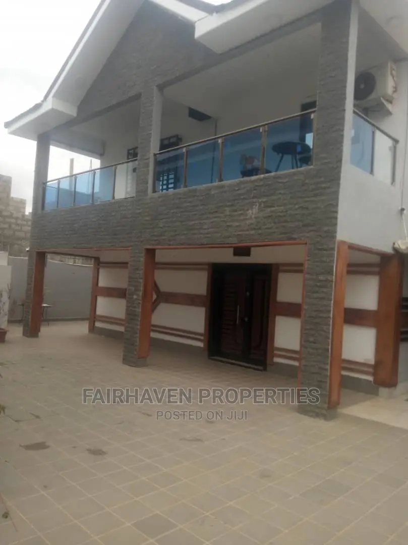 Furnished 7bdrm House in East Airport for Sale in Airport Residential Area