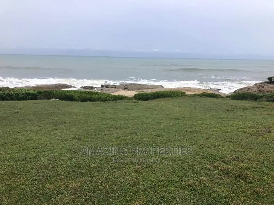 12 Plots of Seafront Land at Ekumfi in Ekumfi