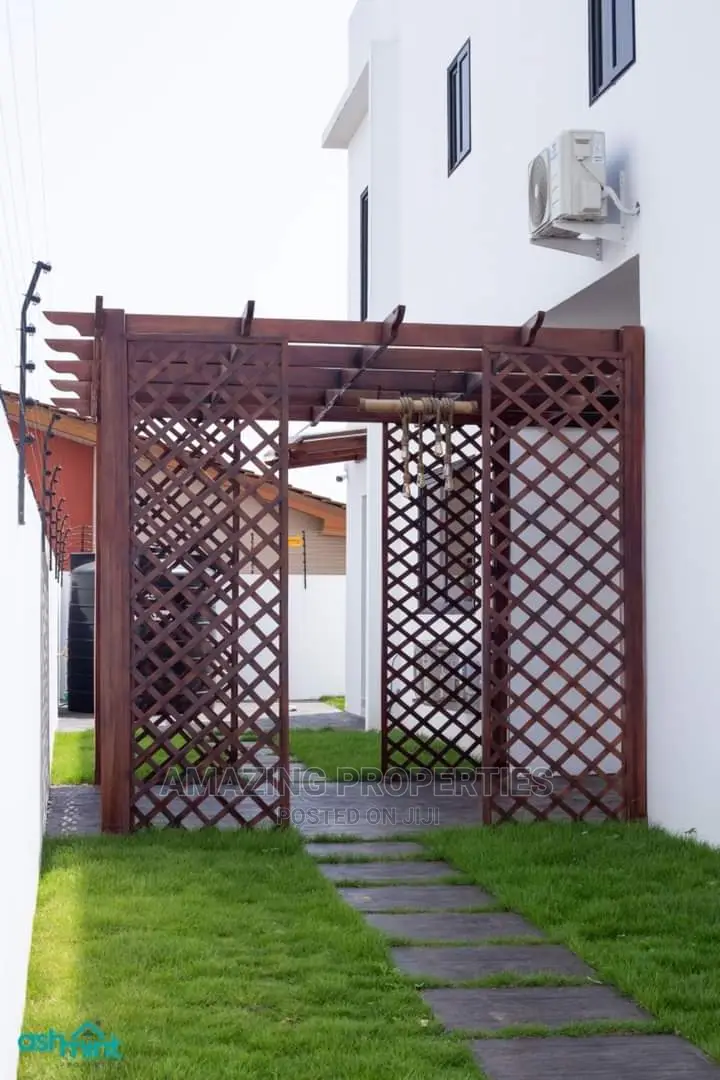 4bdrm House in Spintex for Sale in Spintex