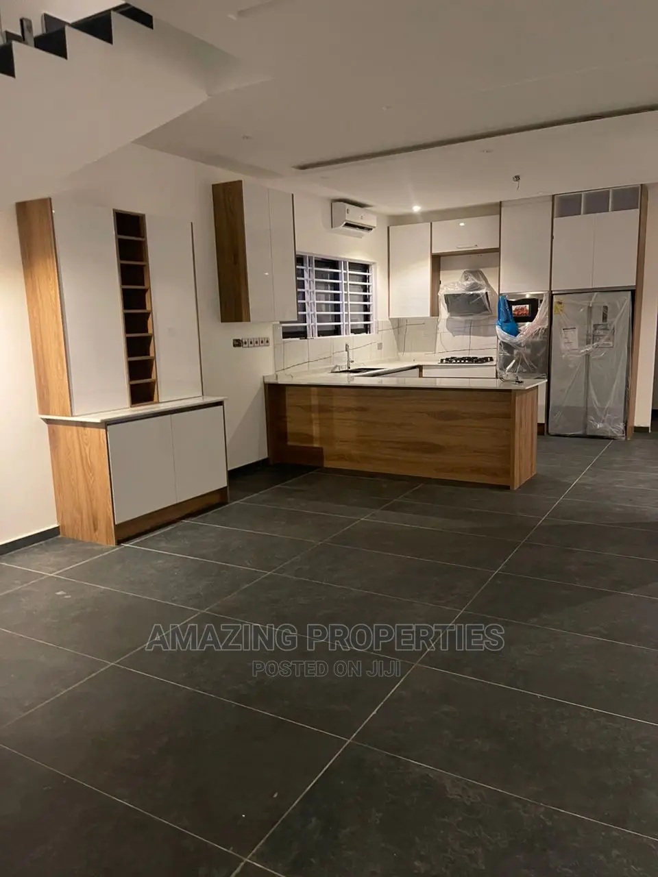 4bdrm House in Oyarifa for Sale in Oyarifa