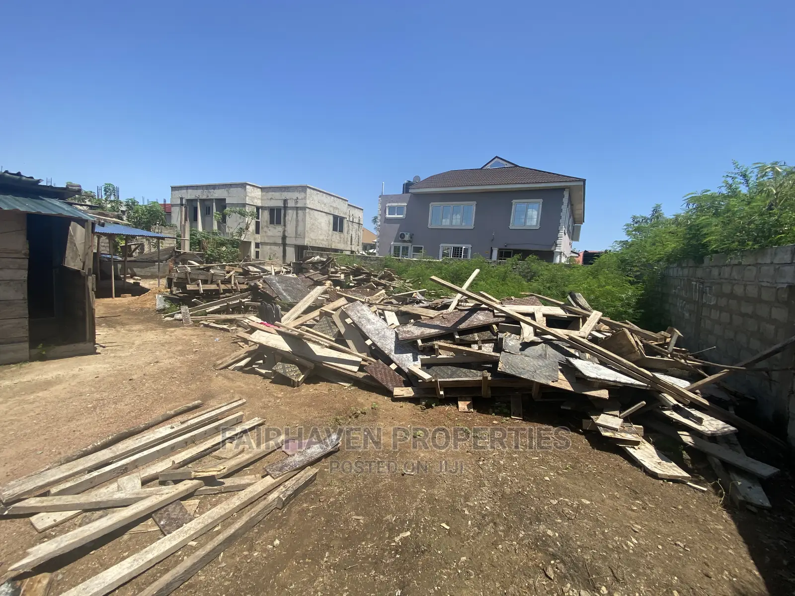 Full Plot for Sale at East Airport (Registered Land) in Airport Residential Area