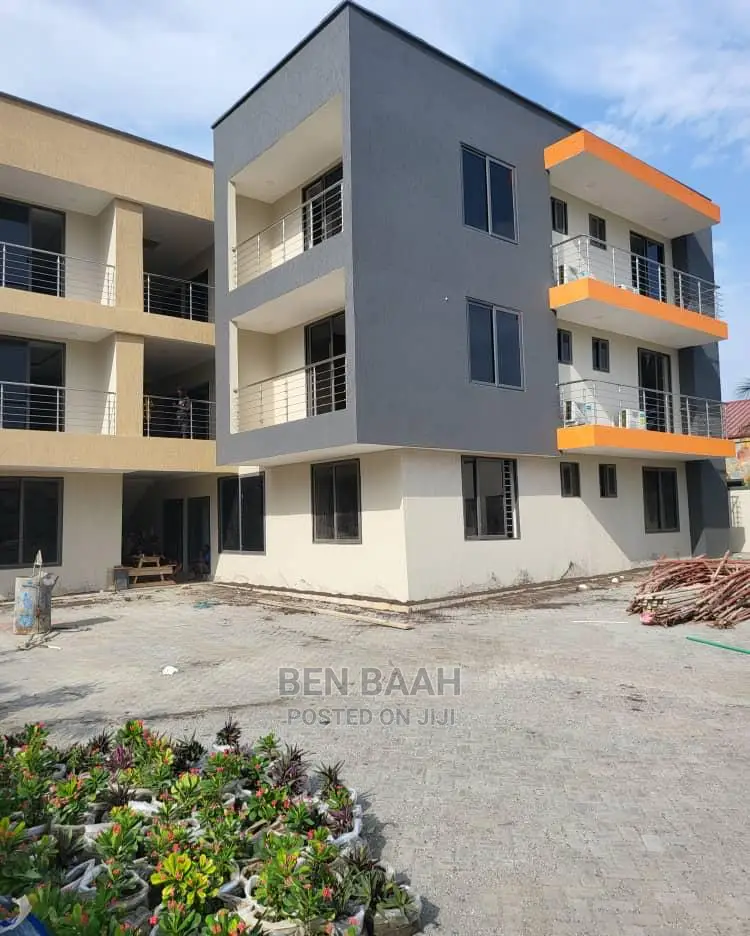 2bdrm Block of Flats in Ben Properties, Lake Side Estate for rent in Lake Side Estate