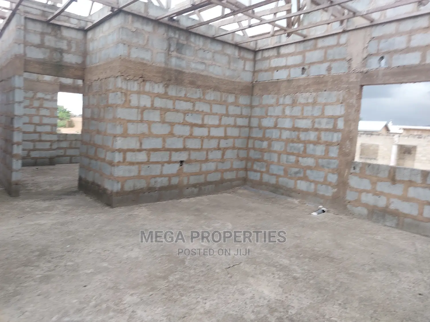 5bdrm House In Amasaman Adjen Kotoku For Sale in Ga West Municipal