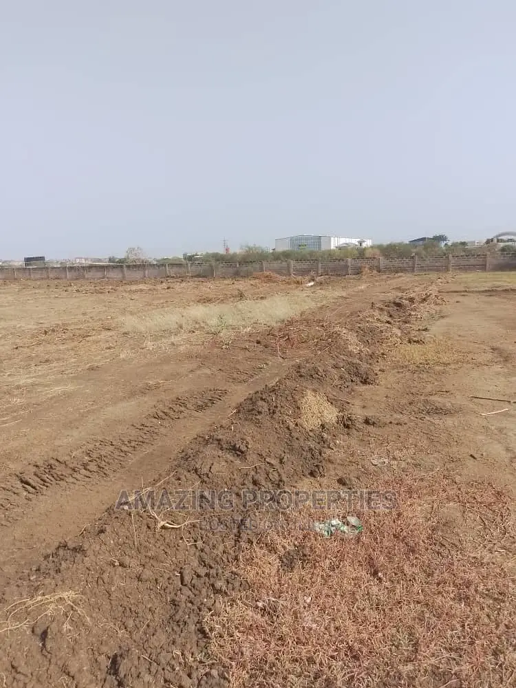 5.23acres of Main Roadside Land for Sale Tema Motorway in Tema Metropolitan