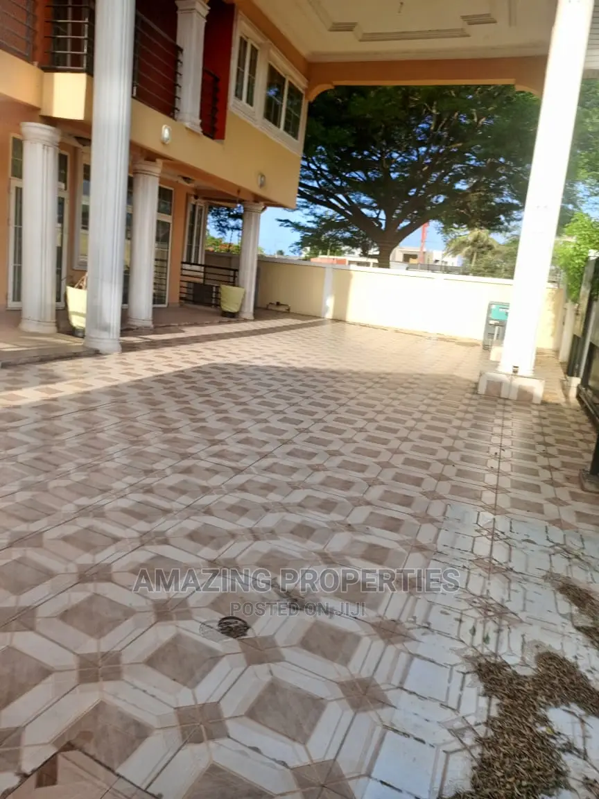 5bdrm House in Spintex for rent in Spintex