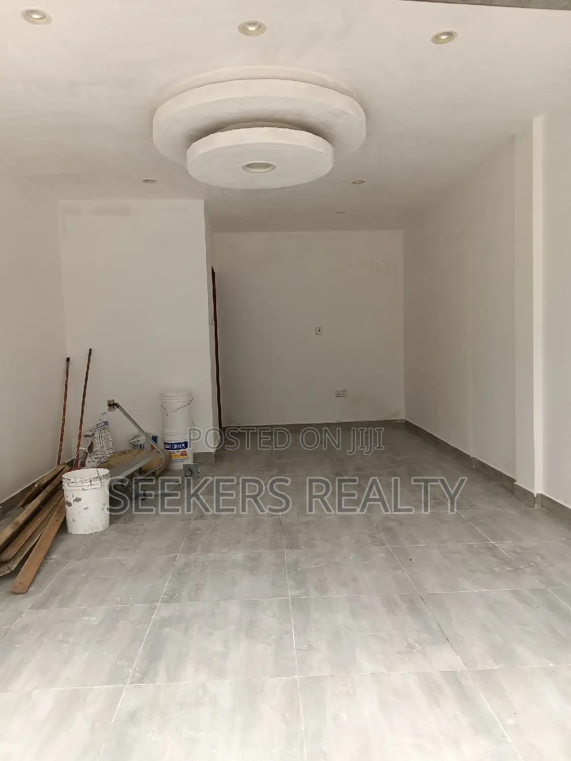 A Beautiful Shop at Osu for Rent in Oxford Street
