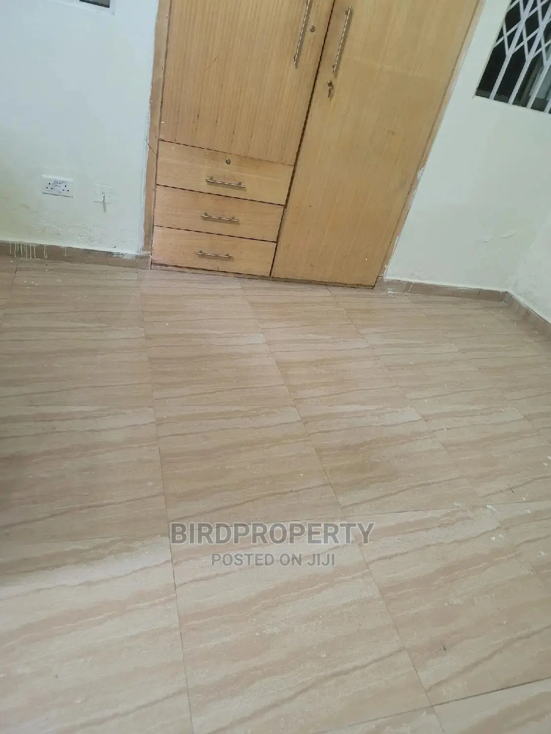 Big Shop for Business in East Legon