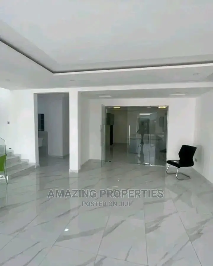 4bdrm House in East Legon for Sale in East Legon
