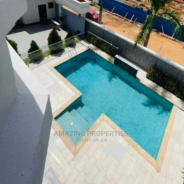5bdrm House in East Legon for Sale in East Legon