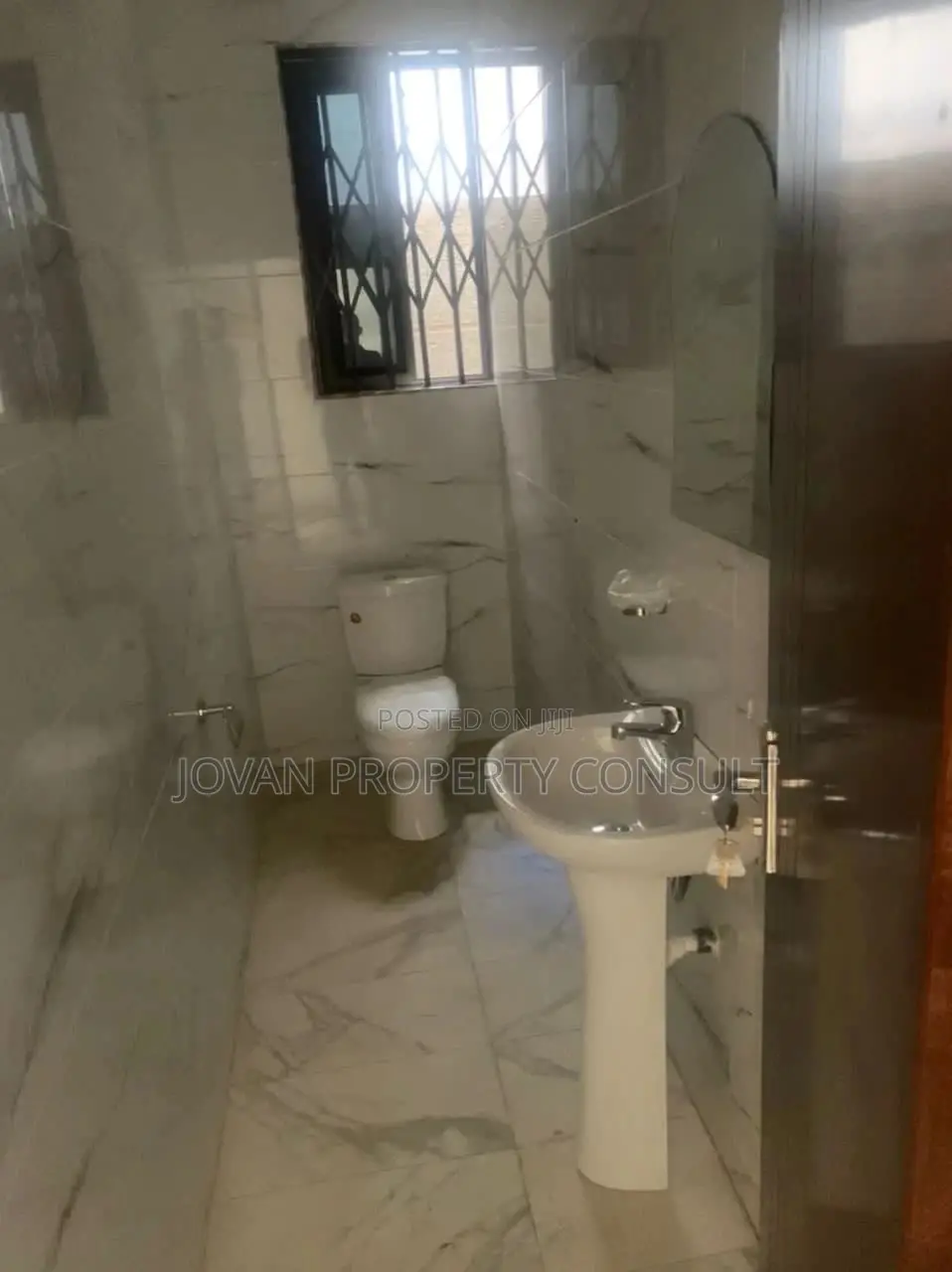 3bdrm House in Pokuase Acp for sale in Pokuase