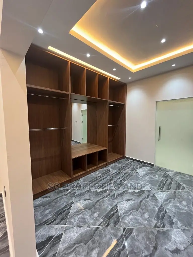 3bdrm House in Sakumono, Accra Metropolitan for Sale in Accra Metropolitan