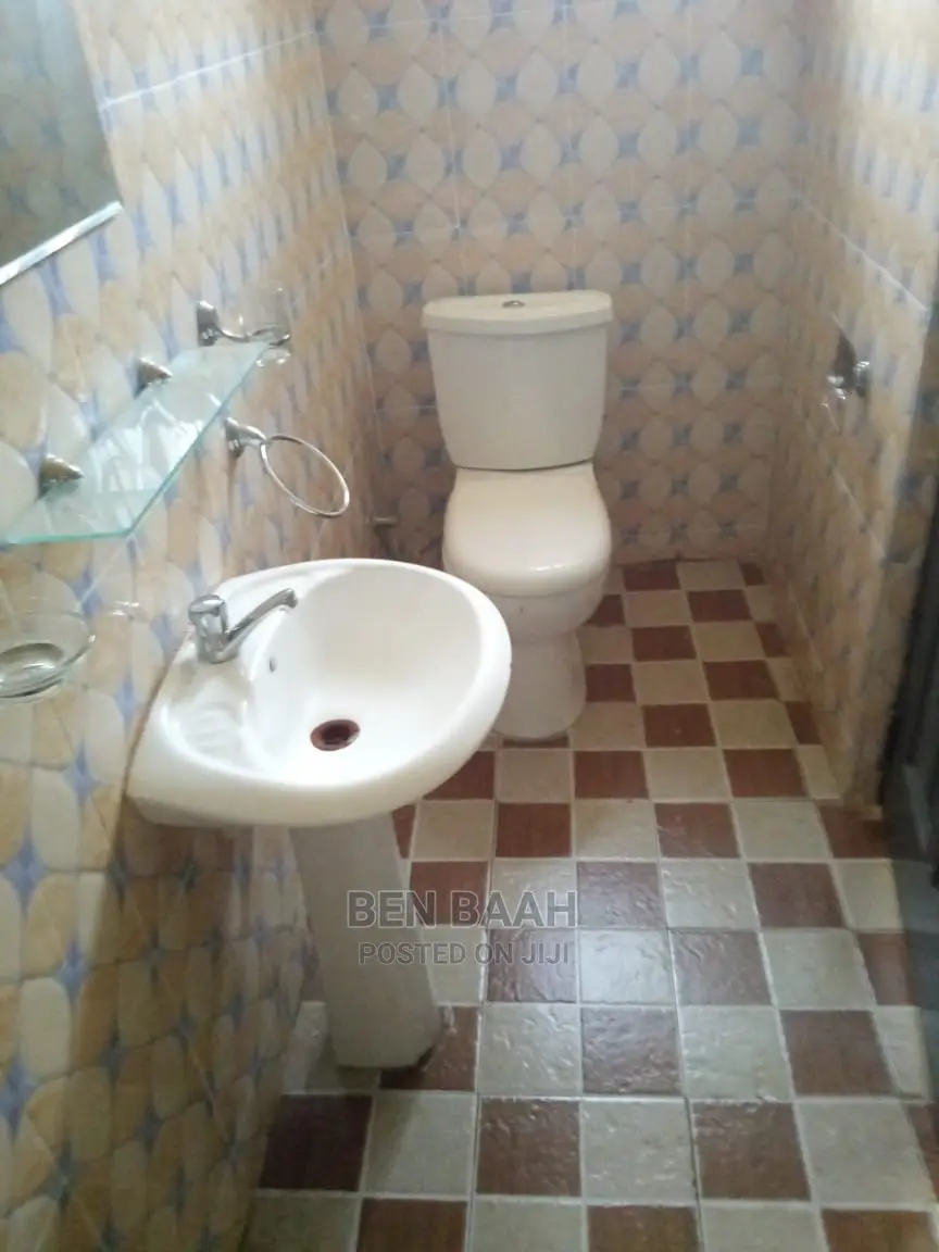 2bdrm Apartment in Ben Properties, Dome for rent in Dome