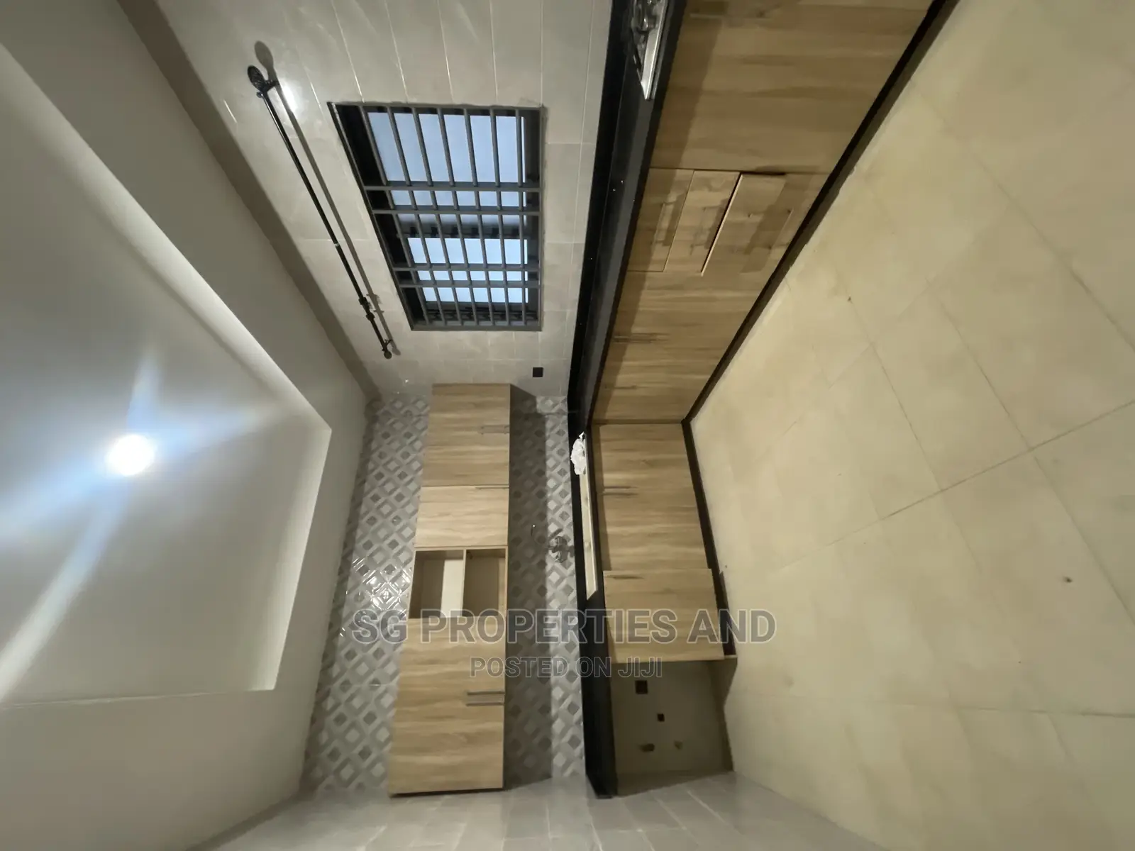 1bdrm Apartment in Coastal Estates, Spintex for rent in Spintex