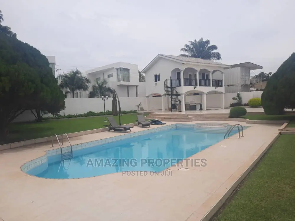 4bdrm House in 4Bedrooms With, Airport Residential Area for Rent in Airport Residential Area