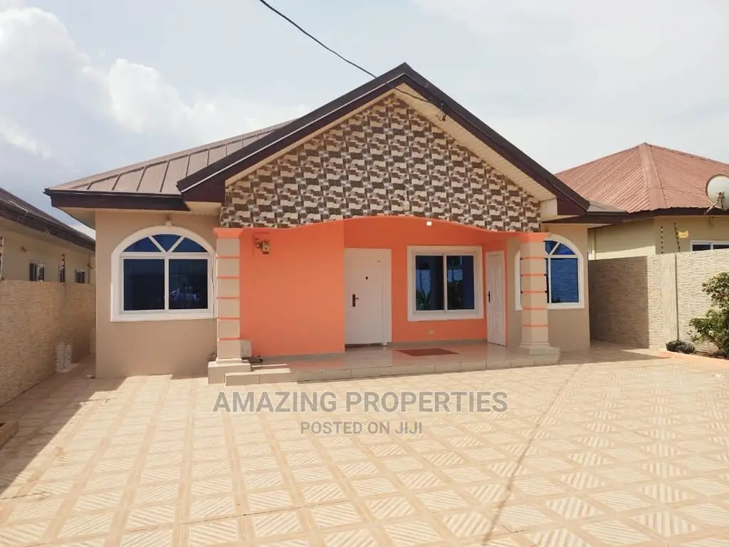 3bdrm House in For Rent 3 Bedrooms for rent in Spintex