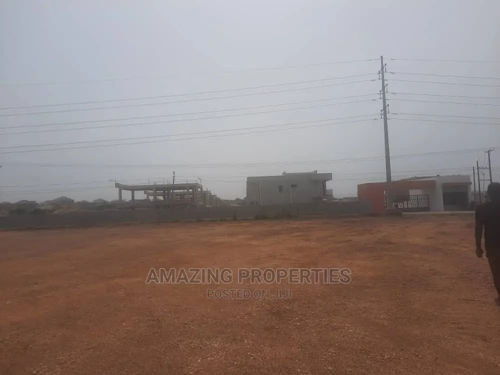 4.09 Acre Land With Warehouse Offices Tema Industrial Area in Tema Metropolitan