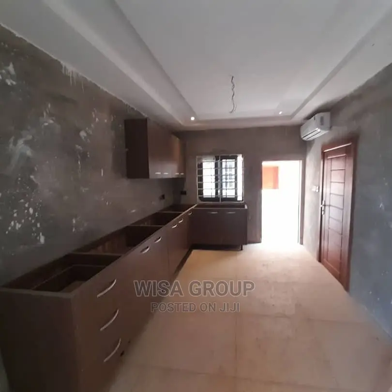 4bdrm Duplex in Wisa Groups, Burma Camp for Rent in Burma Camp
