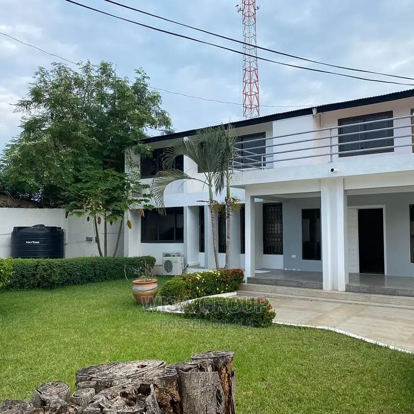 4bdrm Duplex in Wisa Groups, Osu for Rent in Osu