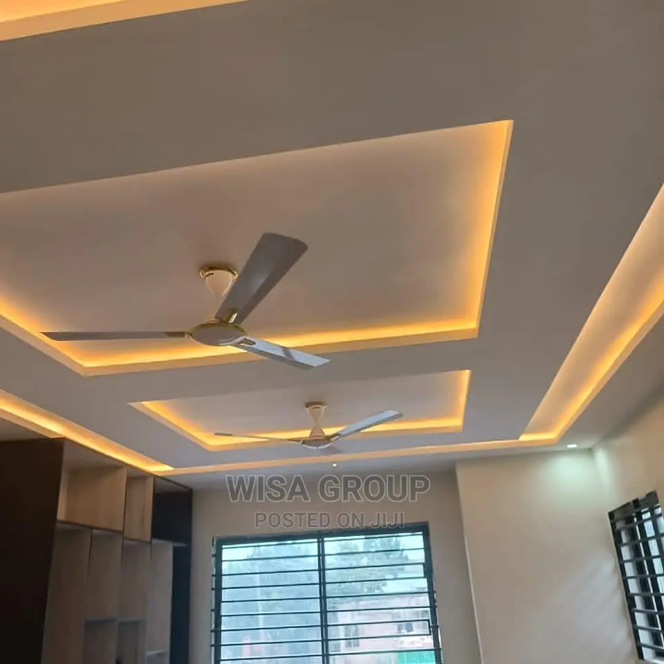 4bedrooms House Story Building for Sale in Accra Metropolitan