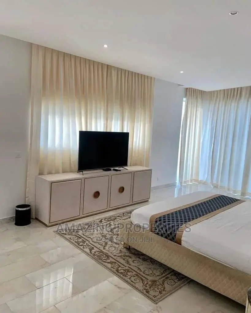 Furnished 4bdrm Townhouse/Terrace in Airport Residential for Sale in Airport Residential Area