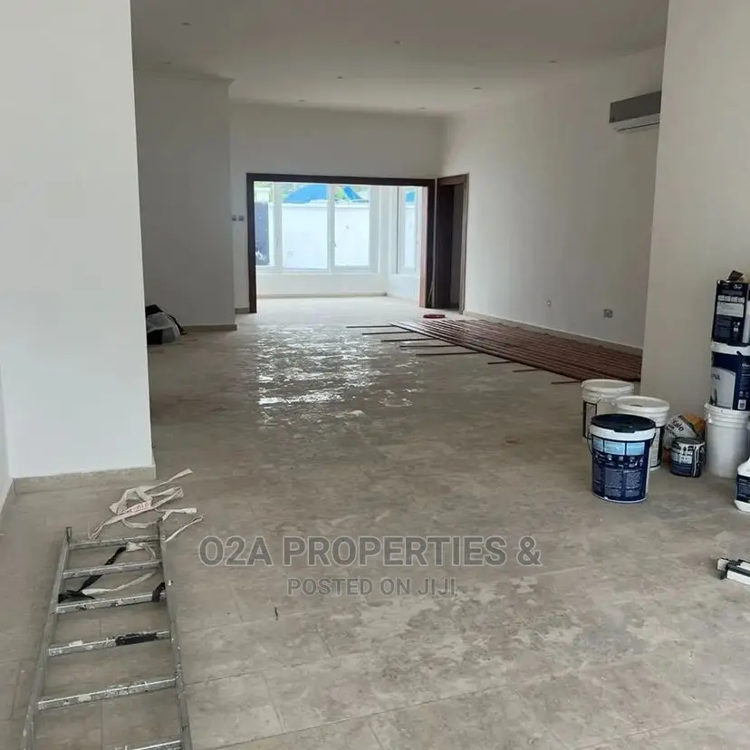3bdrm House in Labone Junction for Rent in Labone Junction