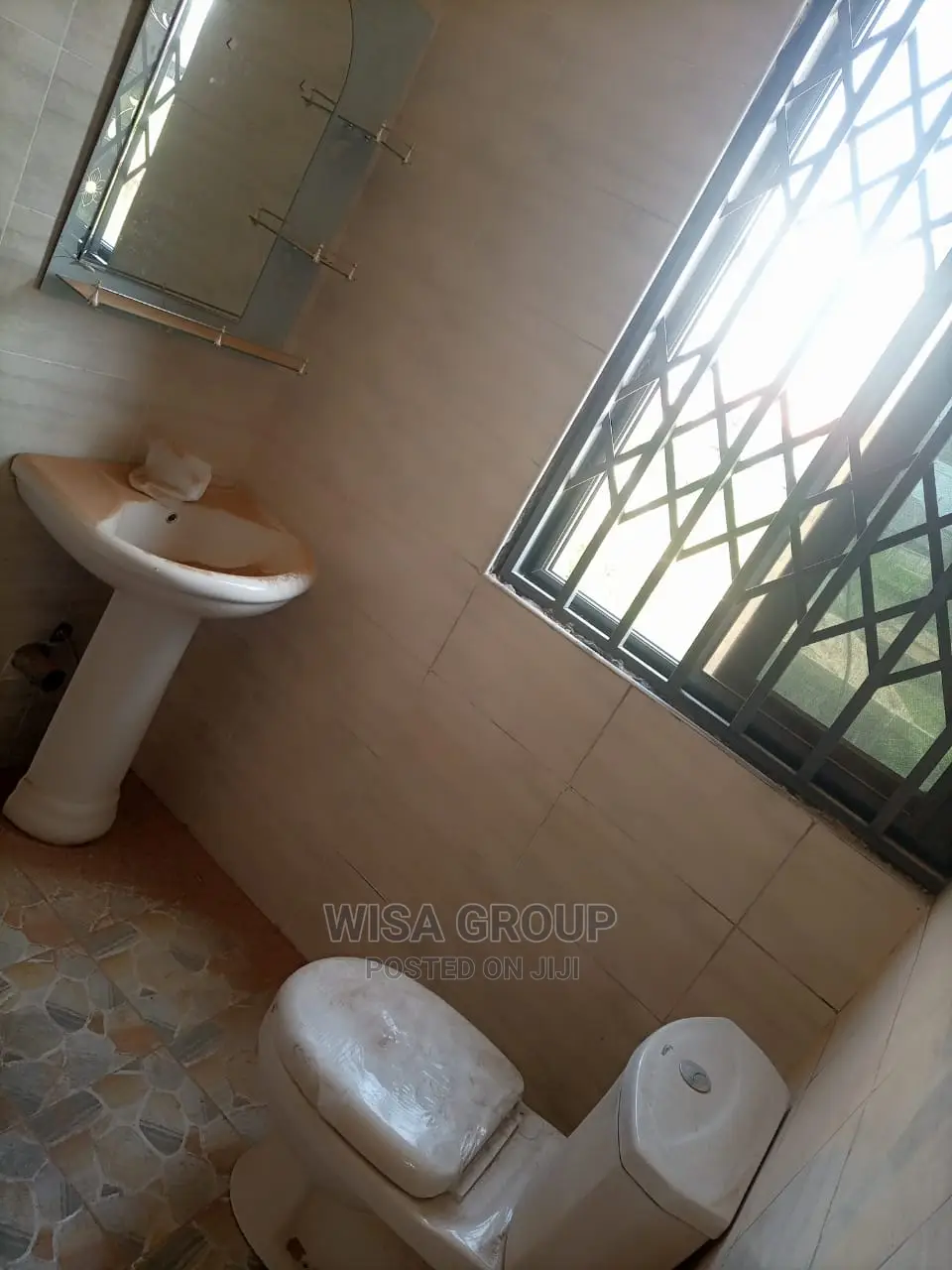 2bdrm Apartment in Wisa Groups, Accra Metropolitan for Rent in Accra Metropolitan