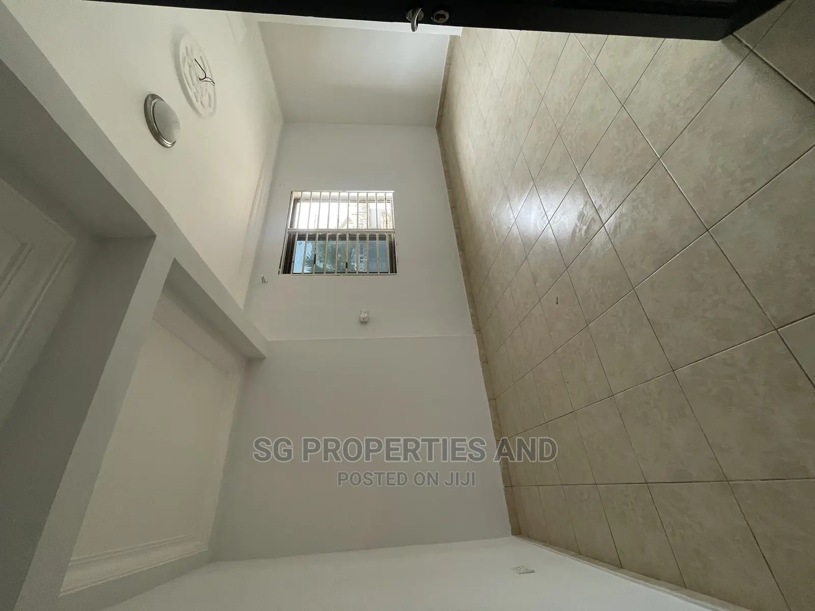 3bdrm Apartment in Coastal, Spintex for Rent in Spintex