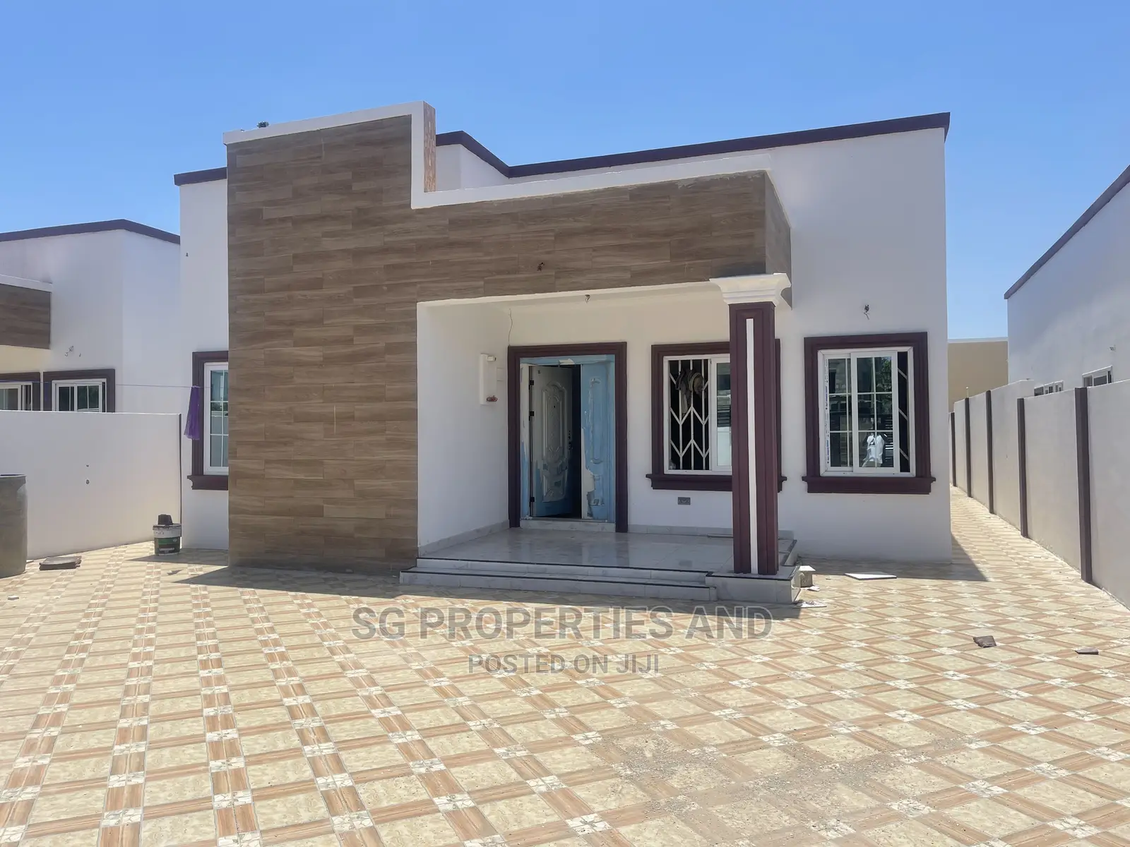 3bdrm House in Spintex for Sale in Spintex