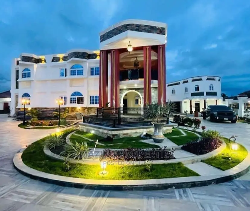 Furnished 7bdrm House in Tema Metropolitan for sale in Tema Metropolitan