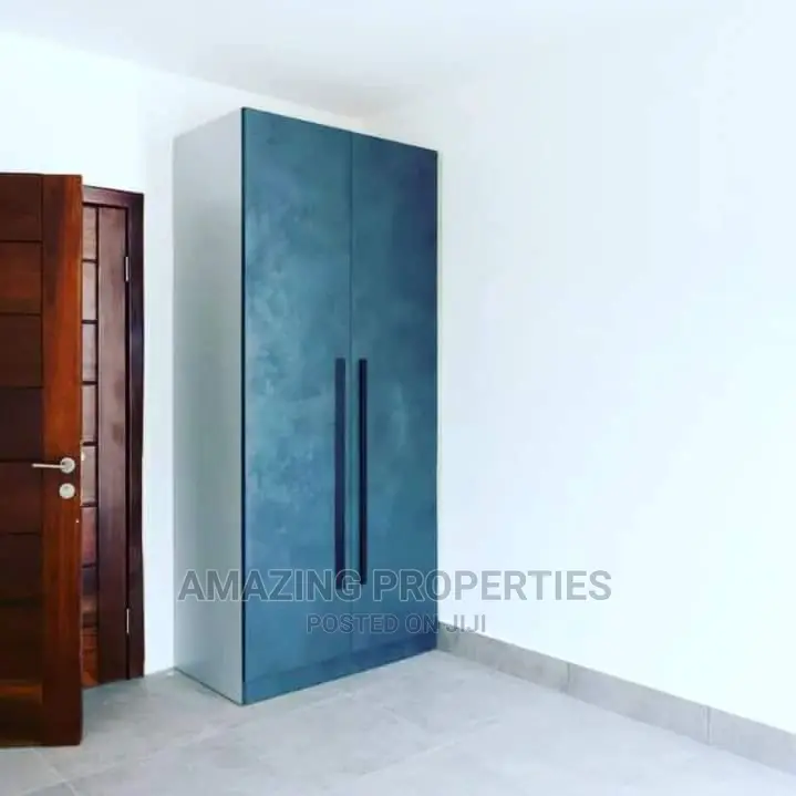 4bdrm Townhouse / Terrace in Cantonments for Rent in Cantonments