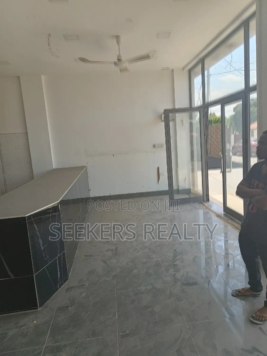 Shop for Rent at Osu . in Osu