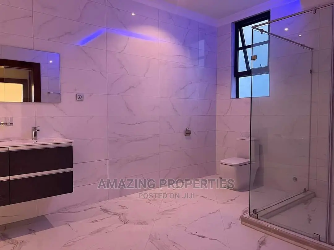 4bdrm House in East Legon for Sale in East Legon
