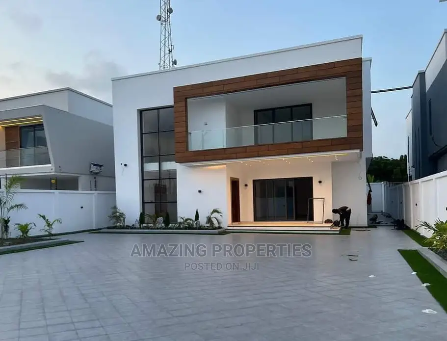 4bdrm House in East Legon for Sale in East Legon