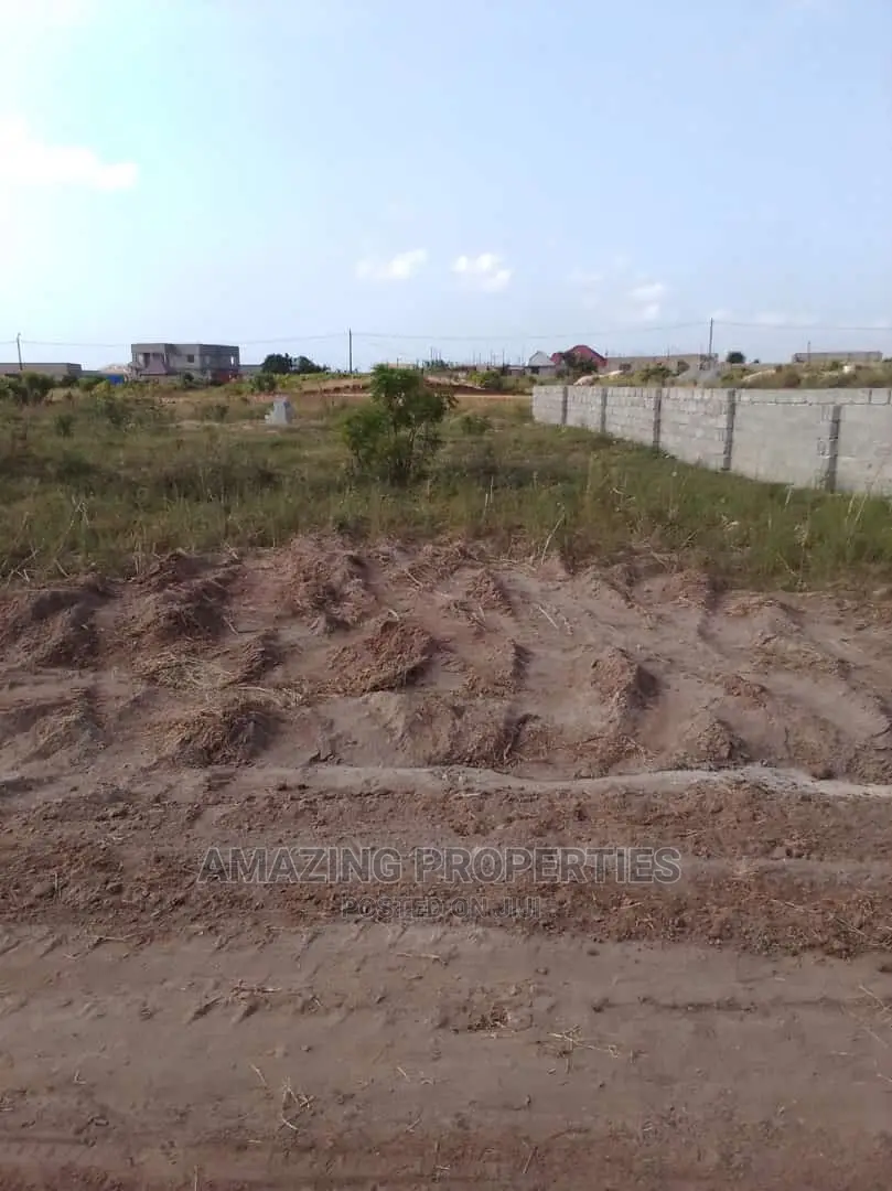 2 Acres of Land at North Dzorwulu in Dzorwulu