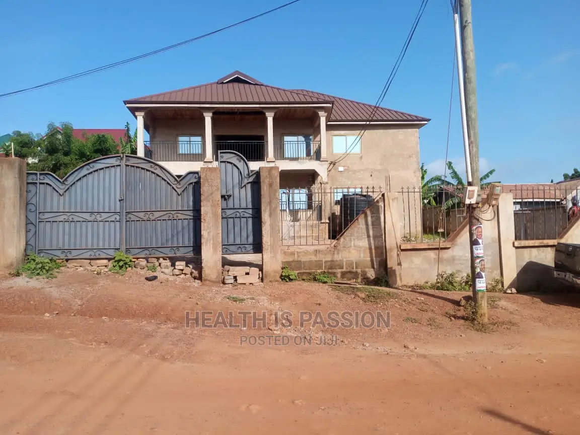 Furnished 5bdrm Block of Flats in Accra Metropolitan for Sale in Accra Metropolitan