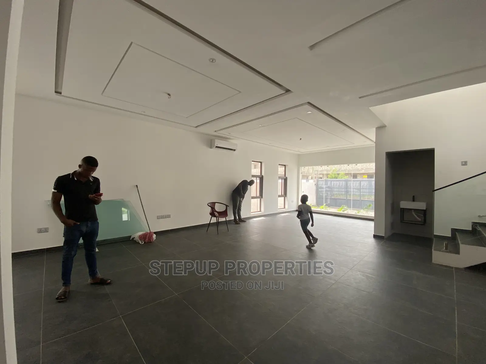 4bdrm House in Adenta for sale in Adenta
